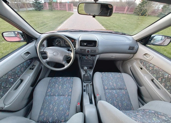 Toyota Corolla cena 11500 przebieg: 218000, rok produkcji 1998 z Alwernia małe 667